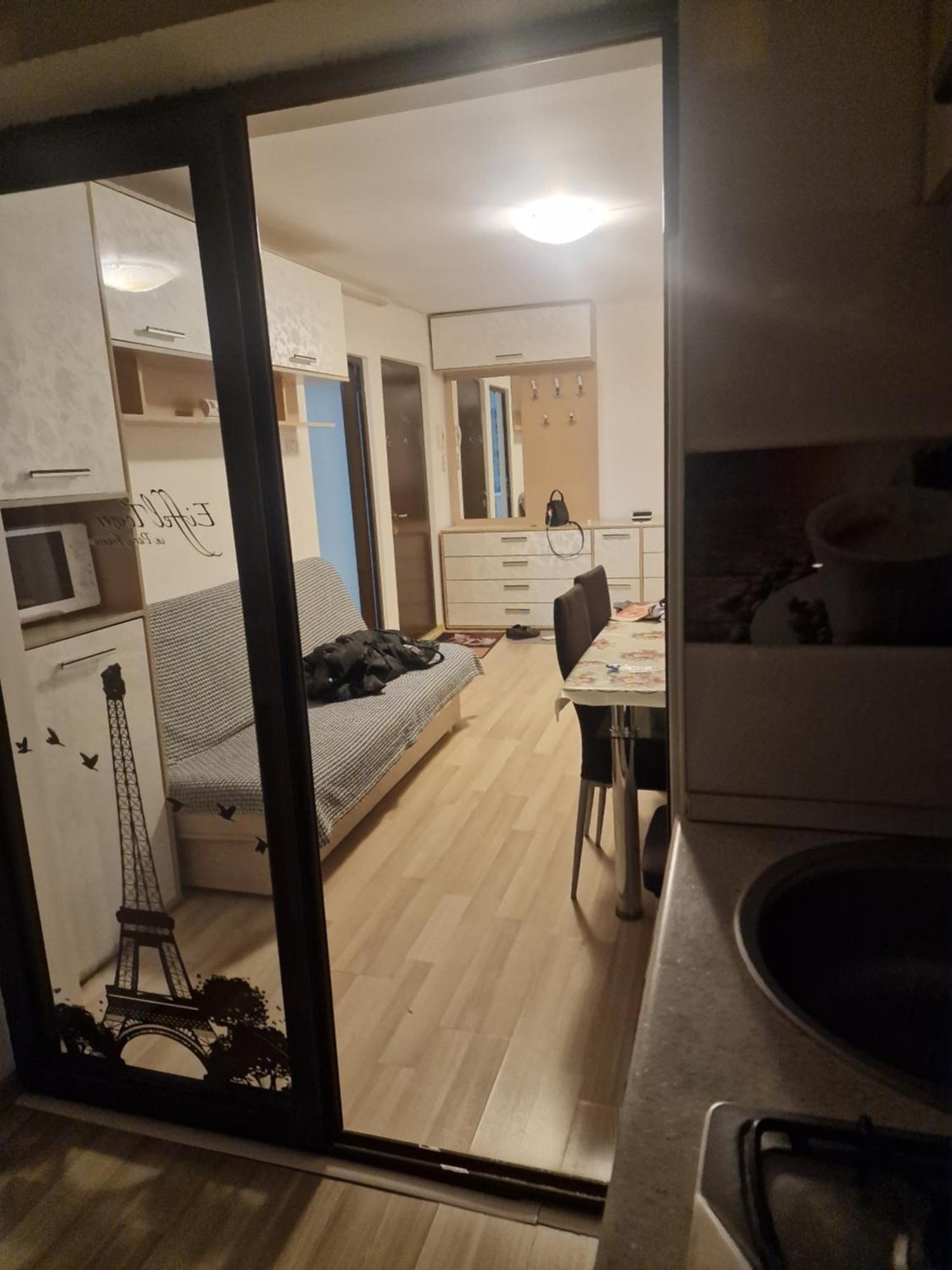 2 Bedrooms Apartment. Galaţi Dış mekan fotoğraf